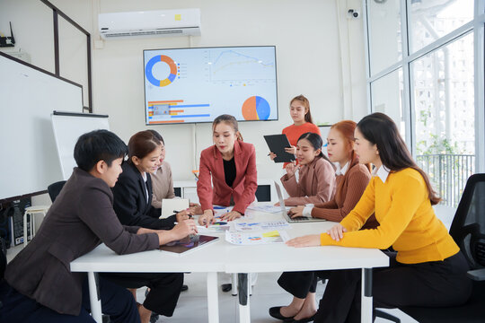 Healthcare Business Integration and Medical Consulting Meeting