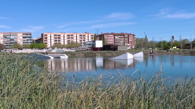 parc central lake with swimming ducks, Santa Perpetua, 4k