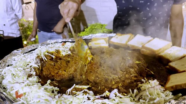 preparing chole kulcha