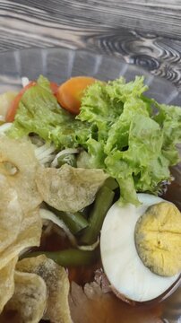 Selat Solo is a dish from Surakarta, Central Java, with European influences. The main ingredient is beef that is braised and served in a sweet, thin Javanese gravy, along with vegetables and potatoes.