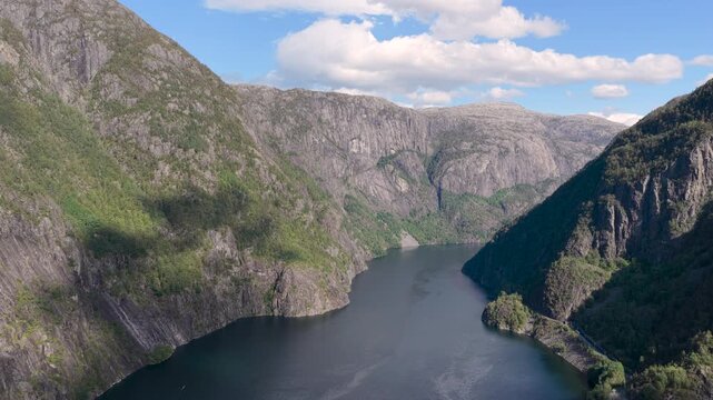 Haukelivegen Eljervik Gard 568, 5598 Fj&aelig;ra, Norway