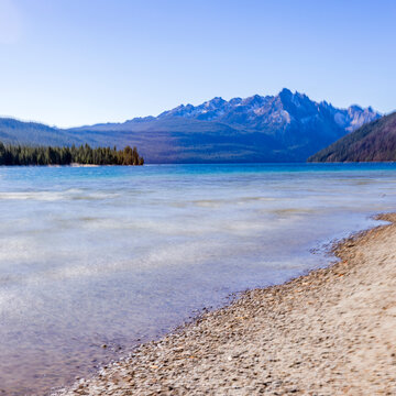 Calm Redfish Lake, motion blur