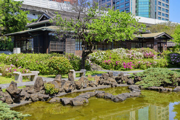 연못,산책로,벤치,화단,기념관,국립국부기념관,National Dr. Sun Yat-sen Memorial Hall,타이베이,타이완 © JinChang