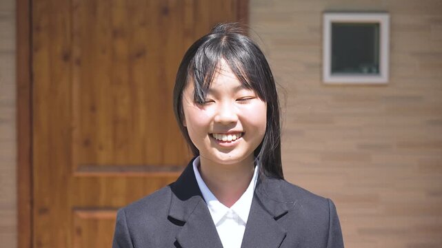 制服の女子高生