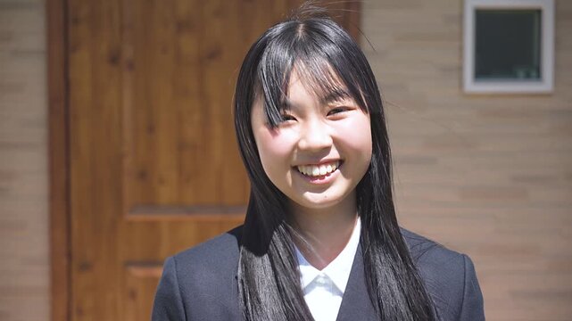 制服の女子高生