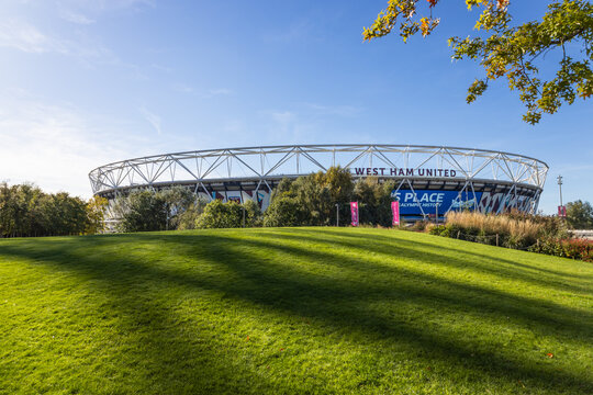 Queen Elizabeth Olympic Park with the London stadium. London, UK, 15 October 2023
