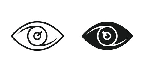 Obraz premium Contrast between a simple sketch and a filled-in eye illustration