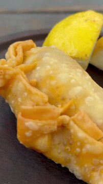 empanadas de carne fritas