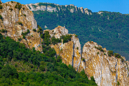 Aude Vall&eacute;e de Bugarach (11) FR