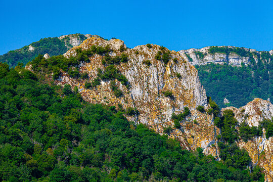 Aude Vall&eacute;e de Bugarach (11) FR