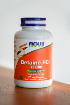 10 april, 2026, Barcelona, Spain: Now foods betaine hcl 648 mg digestive support supplement bottle in Barcelona, Spain