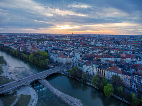 Aerial cityscape image of central Munich, Germany