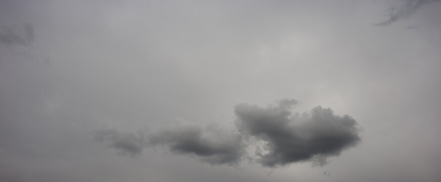 Overcast clouds on grey sky