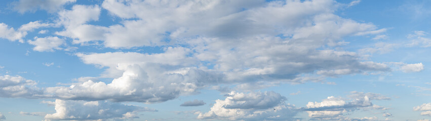 Fototapeta premium cloudscape, real natural photo of the blue sky withwhite clouds. design element
