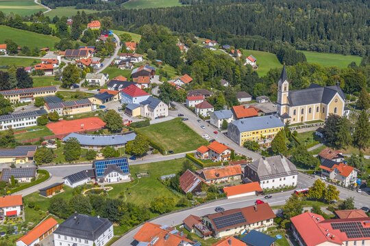 Ausblick auf den Bayerischen Wald rund um Breitenberg im Dreil&auml;ndereck zu Tschechien und Ober&ouml;sterreich