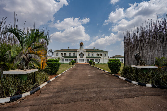 Main building and entrance drive at Bulange palace in Mengo, Kampala