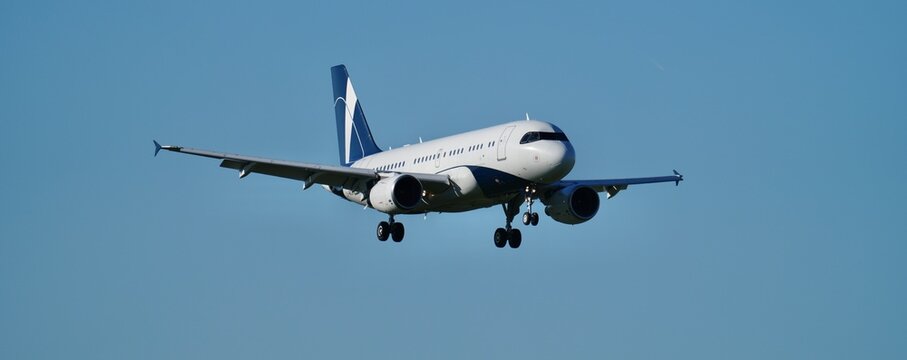 Global Jet Luxembourg A319 vip en finale banni&egrave;re