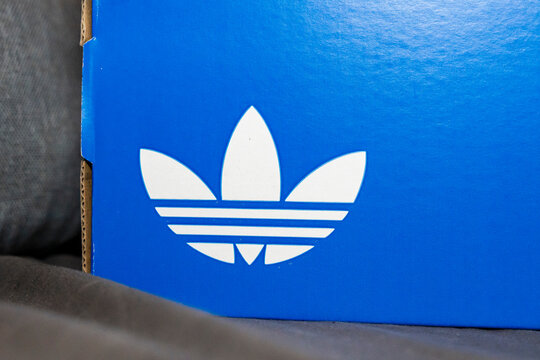 adidas gazelle silver green womens Adidas: Donald Glover x Nizza Premium 'Noble Indigo' Sneakers Sz 4Y US –  GEM Pawnbrokers