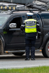 Policja- kontrola drogowa. © Tomasz Warszewski