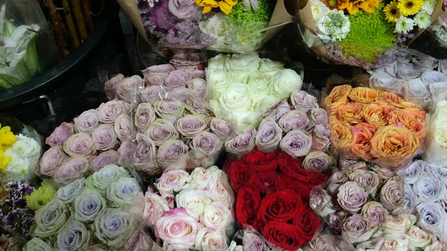 Fresh-cut market bouquets 