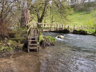 Fototapeta premium old wooden bridge
