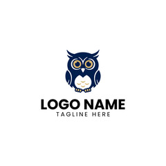 Fototapeta premium Minimalist Owl Mascot Logo Design Vector Template