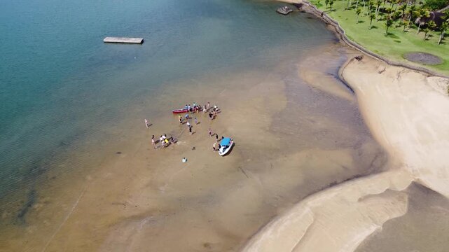 Artisanal fishing in Paraty, community of Saco do Mamangu&aacute; &ndash; Brazil