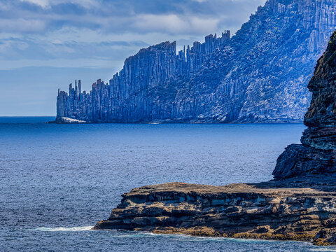 Cape Raoul in Tasman National Park, Tasmania. 
