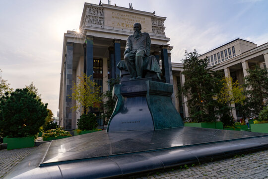 Moscow, October 03, 2025, Lenin Library in Moscow, monument to Fyodor Dostoevsky in front of the Library. High quality photo