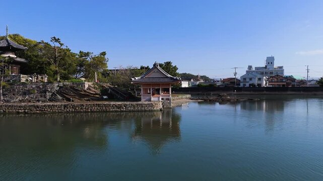 日本遺産「絶景の宝庫 和歌の浦」観海閣 空撮 和歌山県和歌山市 Aerial View of Kankai-kaku Pavilion &ndash; Japan Heritage &ldquo;Wakanoura Scenic Treasure,&rdquo; Wakayama City, Japan