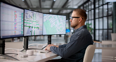 Civil Engineer Utilizes Software For Urban Traffic Flow Analysis