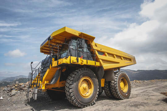 mining machinery in work process