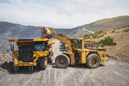 mining machinery in work process