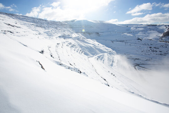 snowed coal mining in north spain