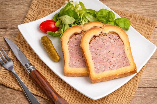 tranches de p&acirc;t&eacute; en croute
