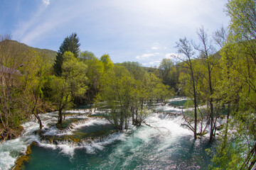 This 800-meter-long sequence of waterfalls and cascades with a vertical drop of 54 meters is the largest and longest waterfalls complex in the National Park. © Samet