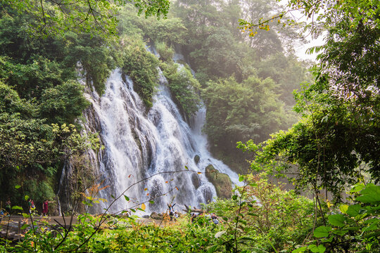 Xiaoqikong Waterfall, Guizhou