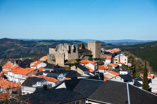 Imposing 14th Century Medieval Castle of Castro Caldelas, Gothic Military Architecture, Ourense, Spain