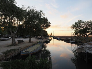 Fototapeta premium Beautiful sunrise at the port of Silla (Valencia-Spain)