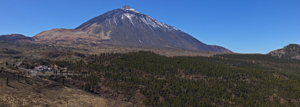 View of El Teide from Montana de Guamaso on Tenerife, Canary, Canary Islands, Spain, Europe
