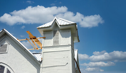Church Gets a New Metal roof © Bonita