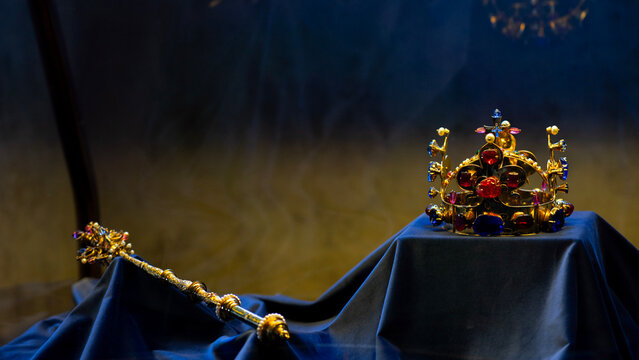 King's Crown and Scepter