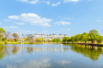 Obraz premium Urban skyline of Kunming city seen from Daguan Park in Kunming, Yunnan, China