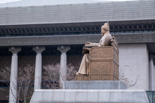 Statue of King Sejong the Great on Gwanghwamun Plaza, Seoul, South Korea