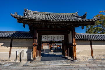Fototapeta premium 斑鳩の里法隆寺