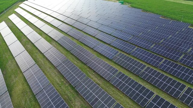 Green energy plant with efficient solar panels