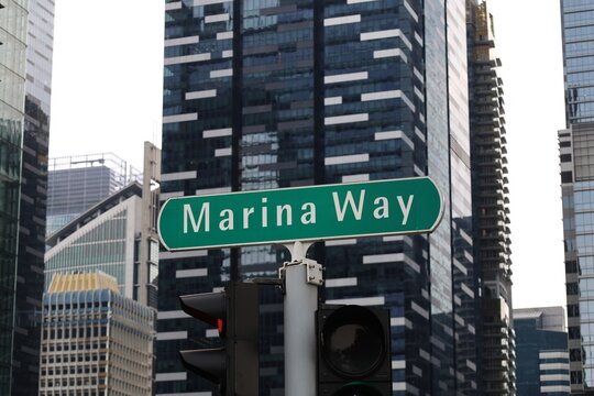 シンガポール・マリーナベイのMarina Wayの道路標識