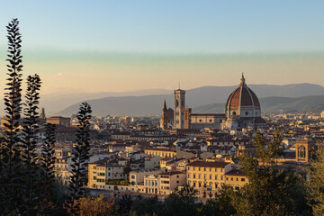Naklejka premium Panoramic View of Florence Cityscape with Duomo at Golden Hour
