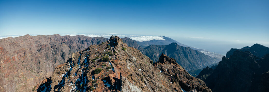 Panoramic ridge view from Roque de los Muchachos, La Palma