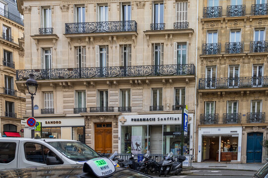 Restaurants, shops and apartments in Paris France FR